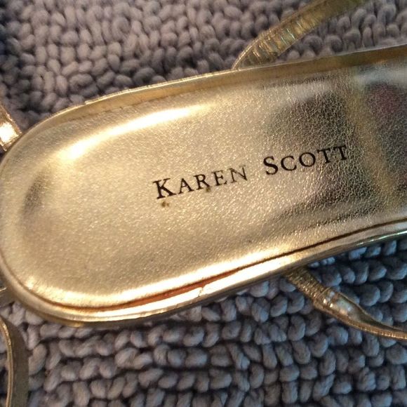 Karen Scott gold sandals size 8.5 - Picture 3 of 6